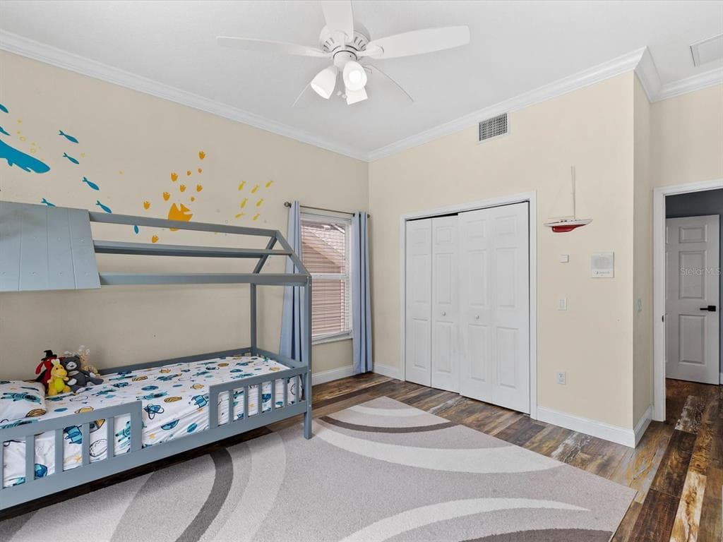 15709 CENTURY DRIVE photo 18