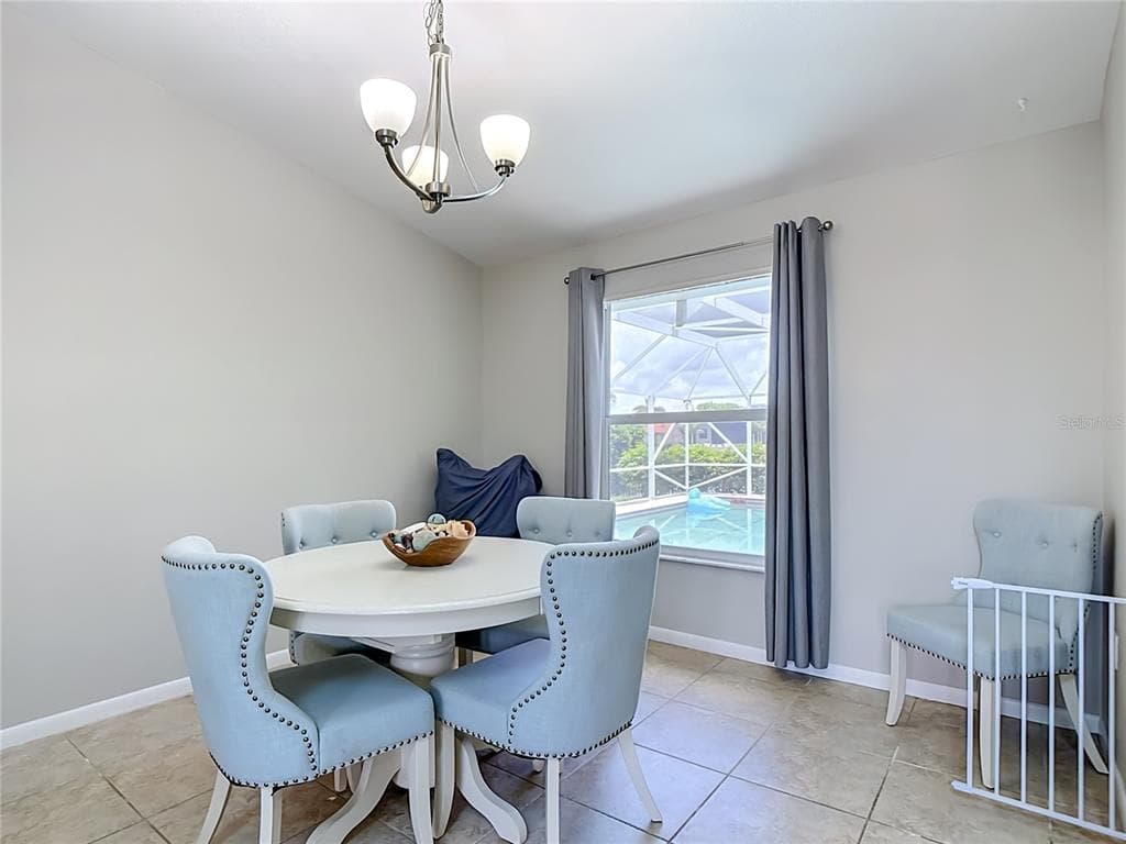 1438 SEA FAN DRIVE photo 11