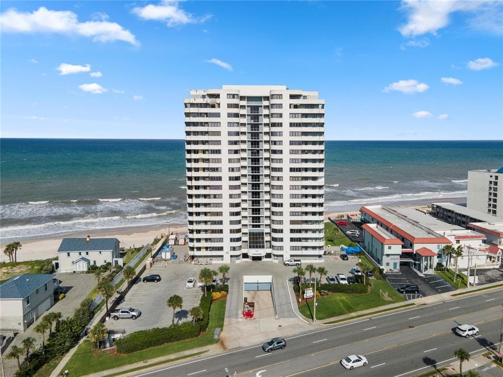 1420 N ATLANTIC AVENUE 703 photo 1