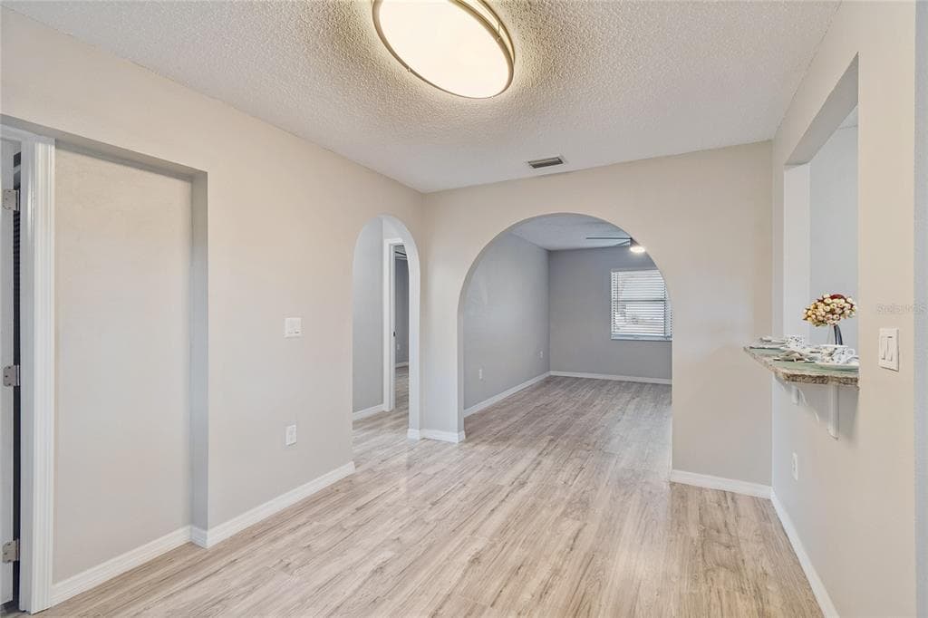 7949 KNIGHT DRIVE photo 12