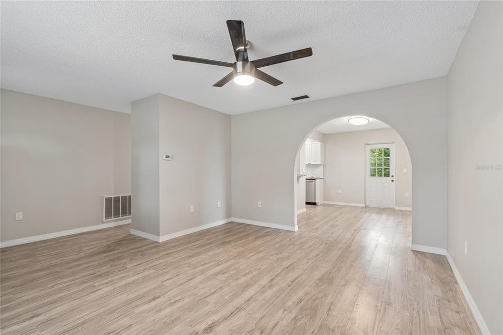 7949 KNIGHT DRIVE photo 9