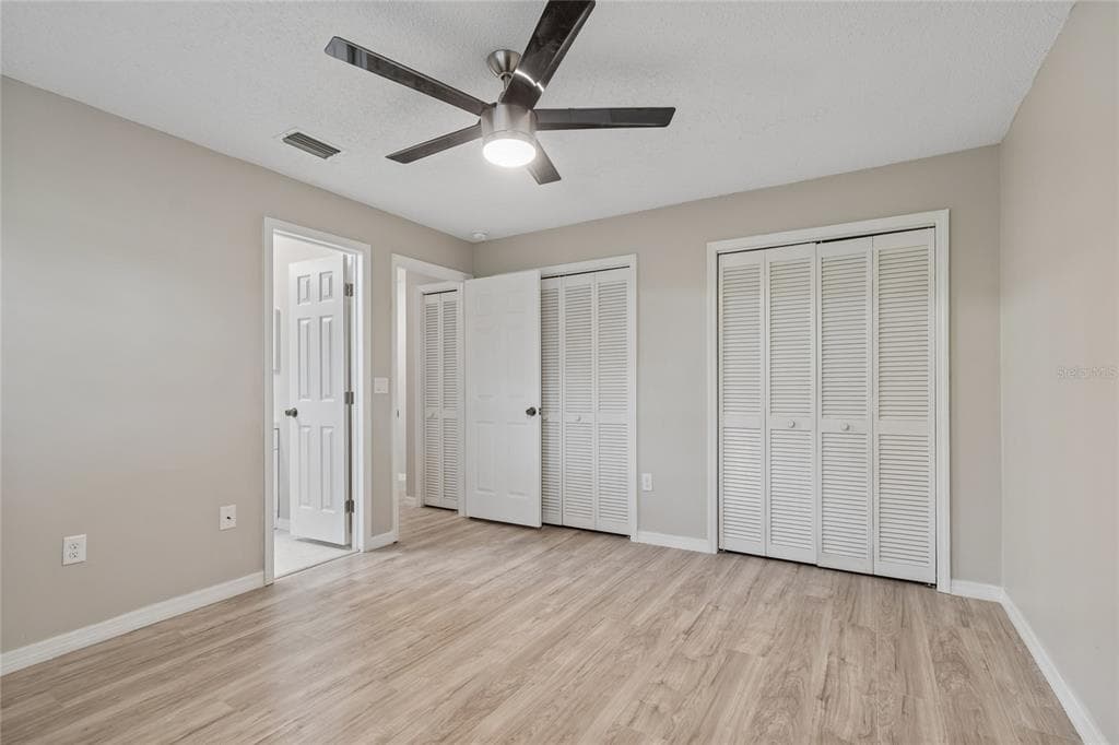 7949 KNIGHT DRIVE photo 24