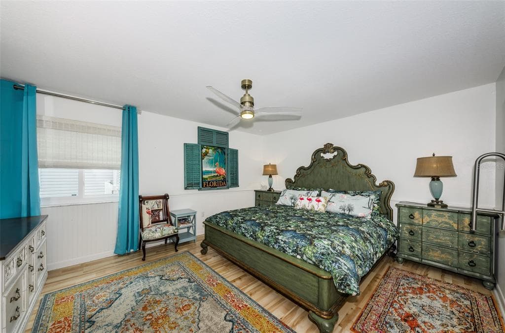 20019 GULF BOULEVARD 9 photo 18