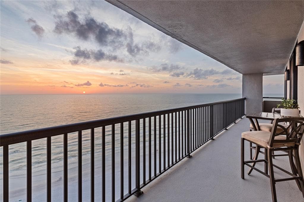 1660 GULF BOULEVARD PH1 photo 1