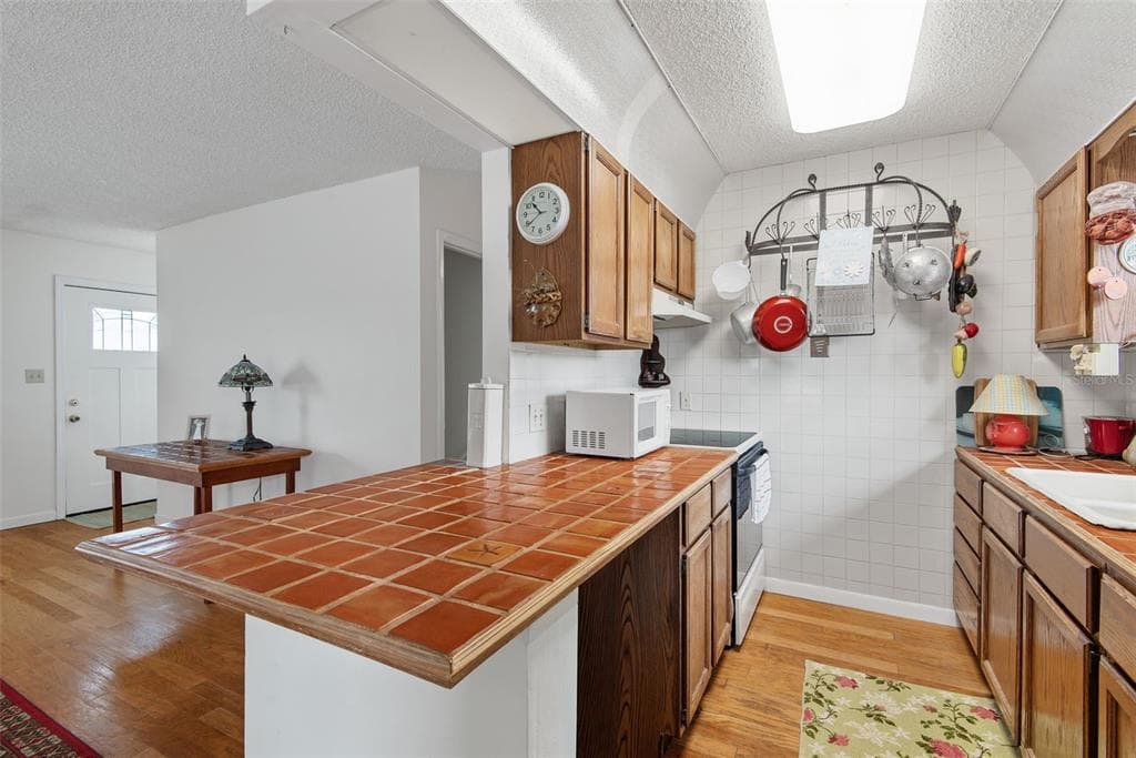 309 CYPRESS STREET photo 9