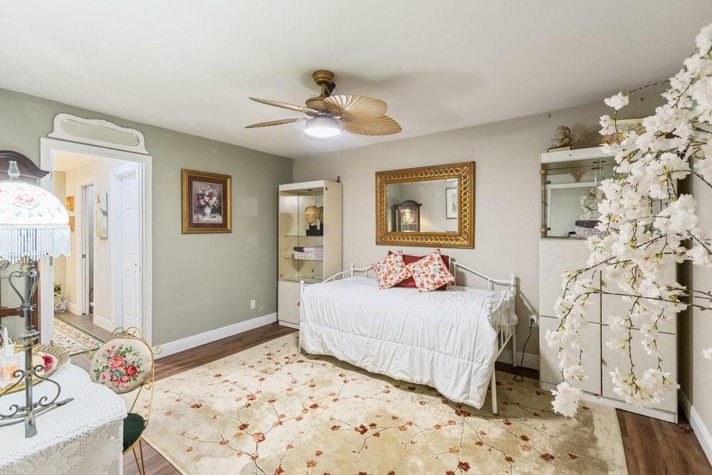 13502 WHITBY ROAD photo 2