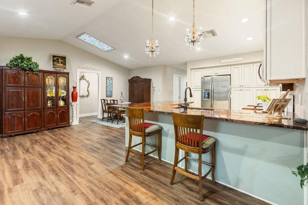 13502 WHITBY ROAD photo 12
