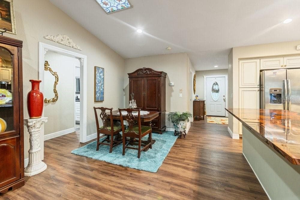 13502 WHITBY ROAD photo 10