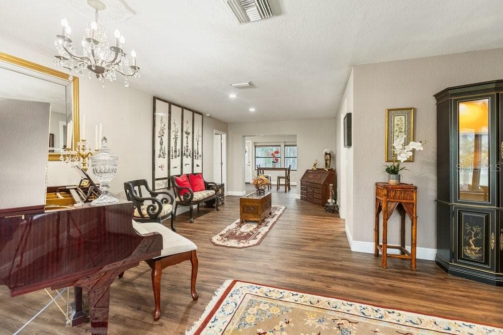 13502 WHITBY ROAD photo 18