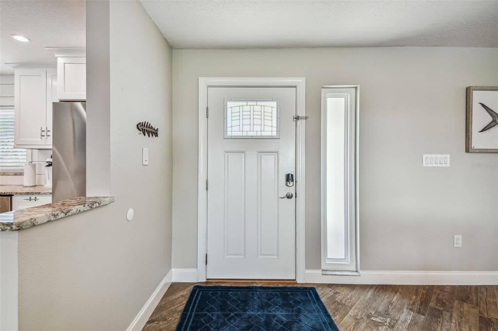 4900 ARLINGTON ROAD photo 3