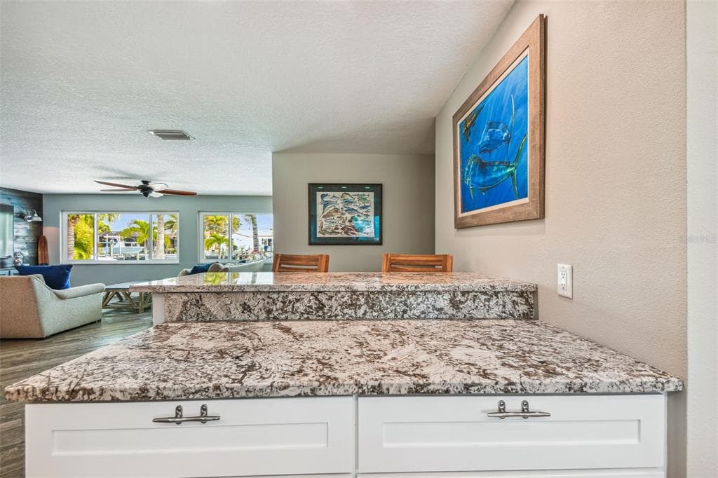 4900 ARLINGTON ROAD photo 11