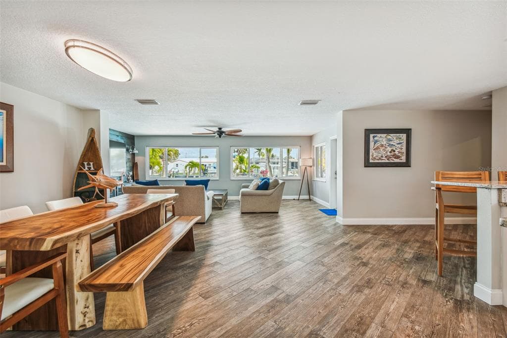 4900 ARLINGTON ROAD photo 4