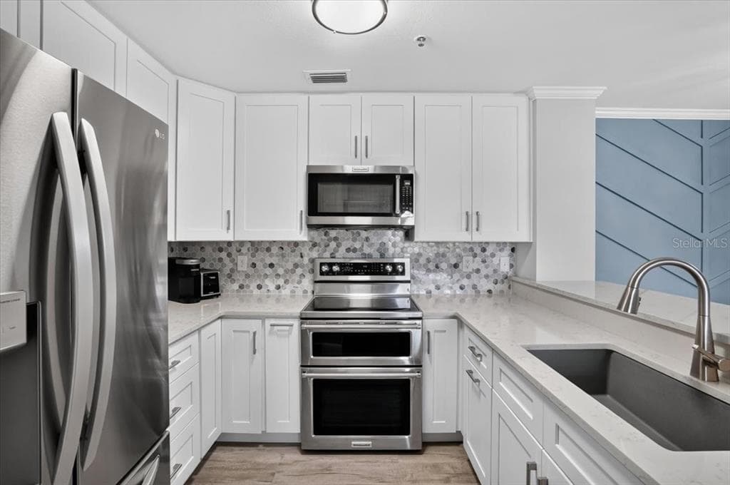 4045 CROCKERS LAKE BOULEVARD 14 photo 9