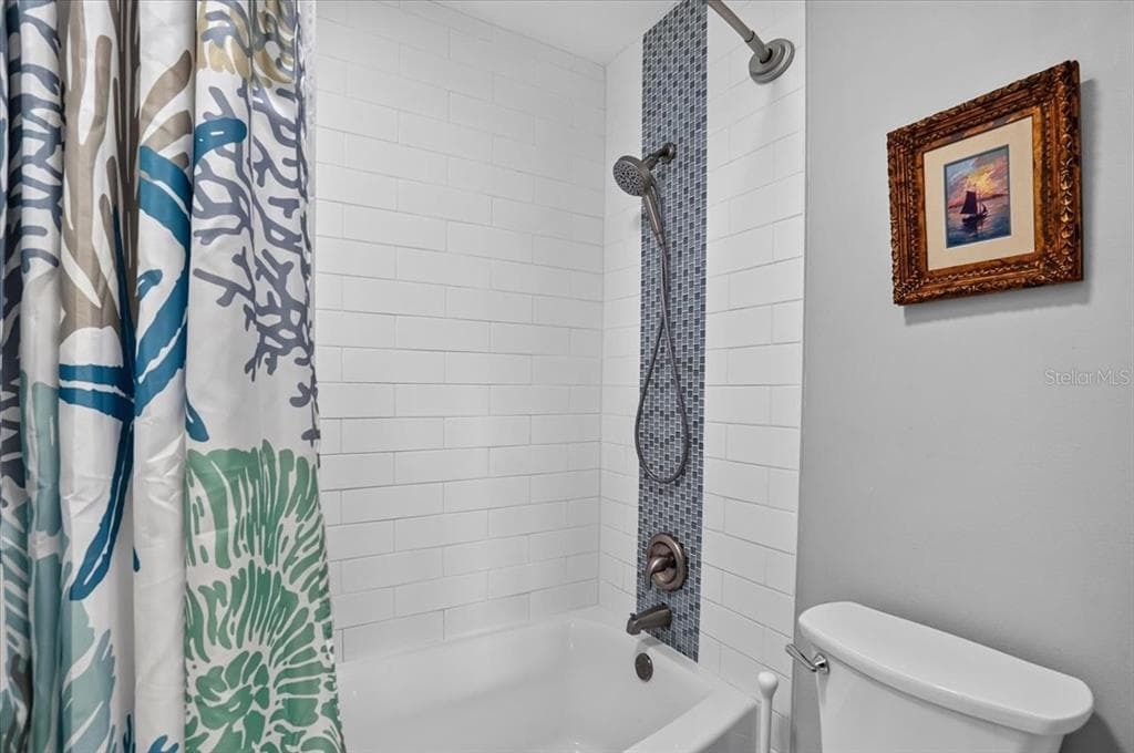 4045 CROCKERS LAKE BOULEVARD 14 photo 15