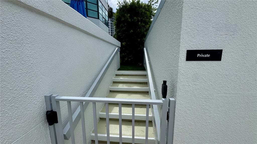 988 BLVD OF THE ARTS 109 photo 16