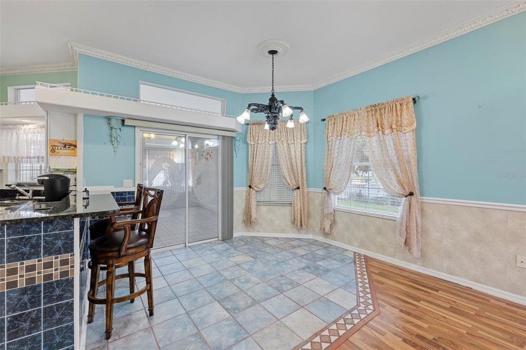 52 BUTTONWORTH DRIVE photo 11