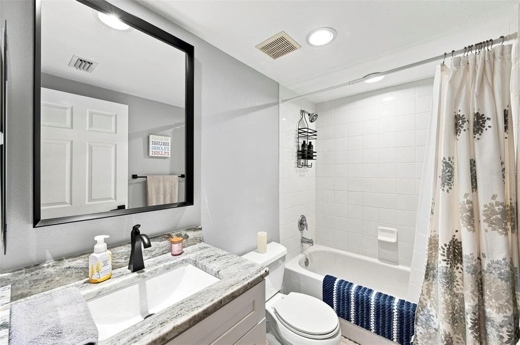 1200 COUNTRY CLUB DRIVE 3105 photo 16