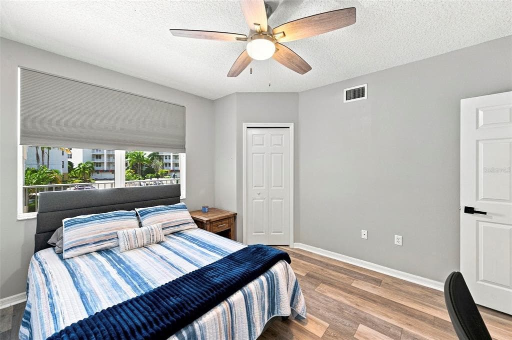 1200 COUNTRY CLUB DRIVE 3105 photo 15