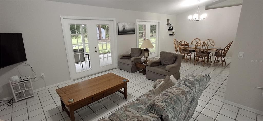 3331 TRAVERSE AVENUE photo 7