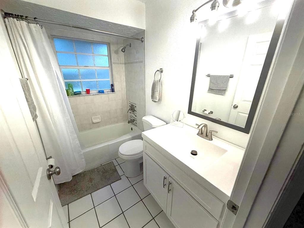 3331 TRAVERSE AVENUE photo 21