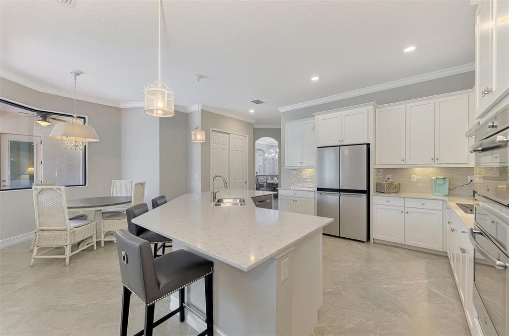 10908 BULLRUSH DRIVE photo 23