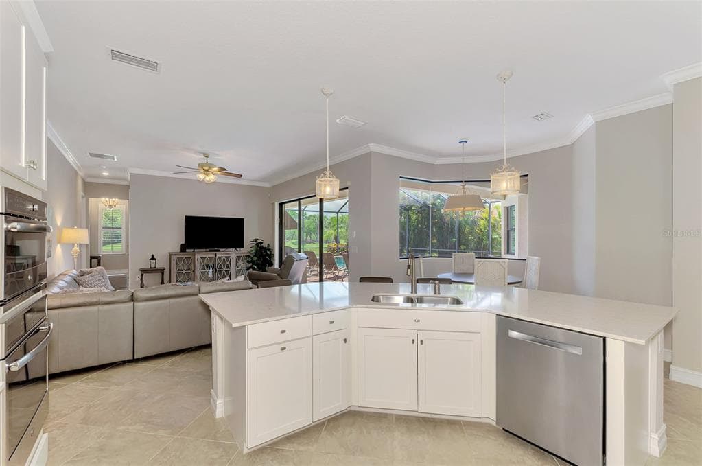 10908 BULLRUSH DRIVE photo 25