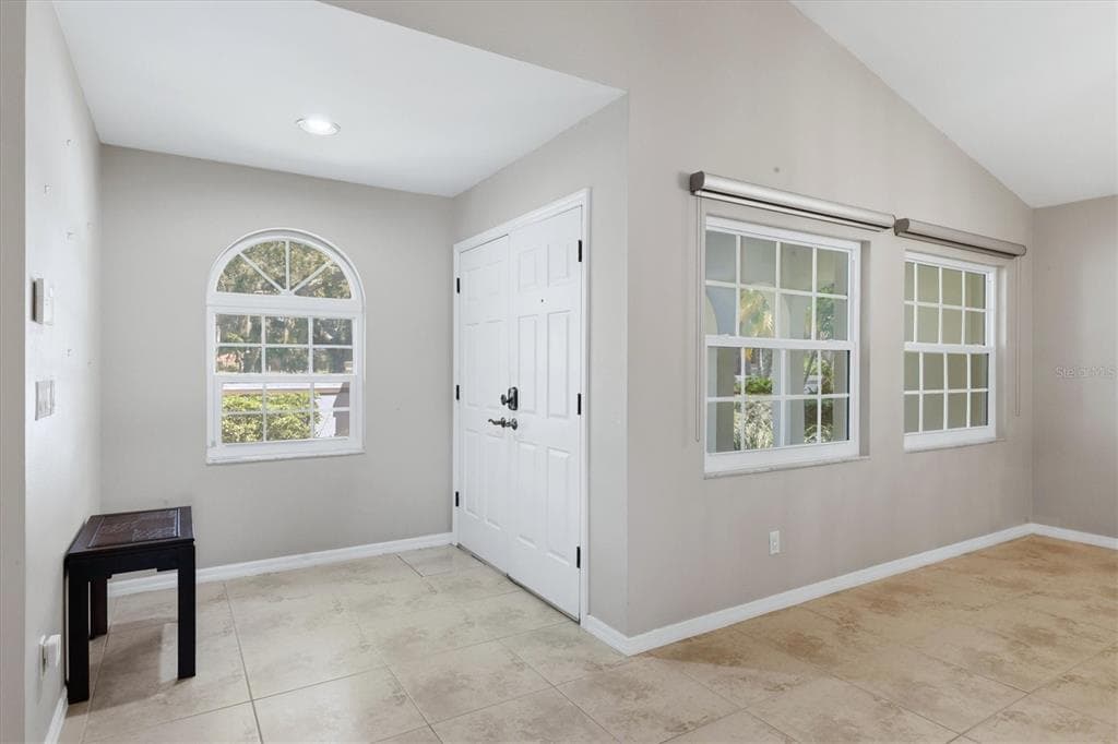 4300 CAMINO MADERA photo 7