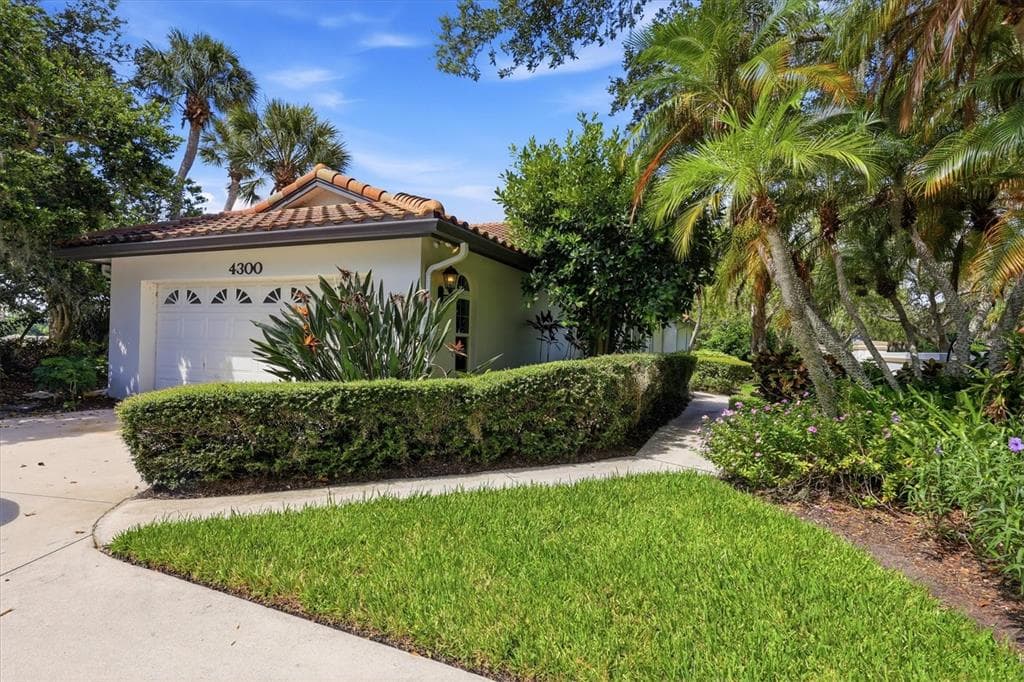 4300 CAMINO MADERA photo 5