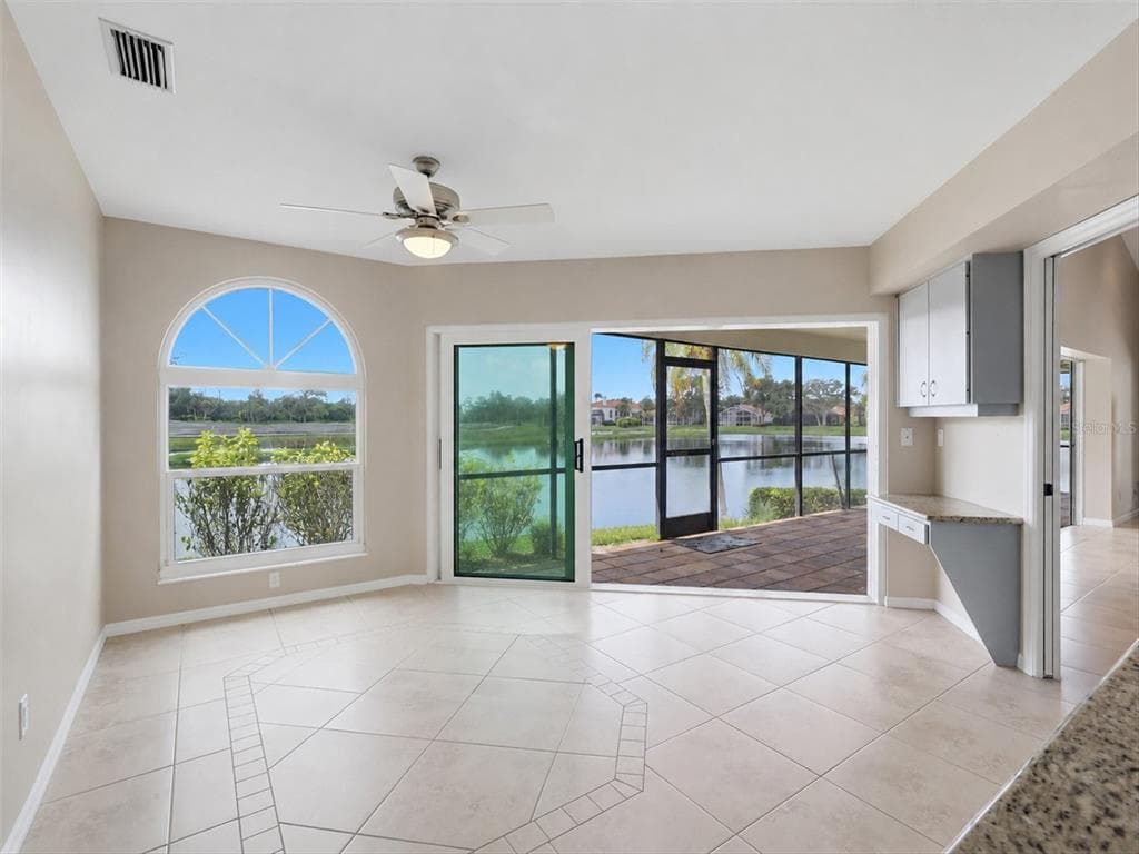 4300 CAMINO MADERA photo 20