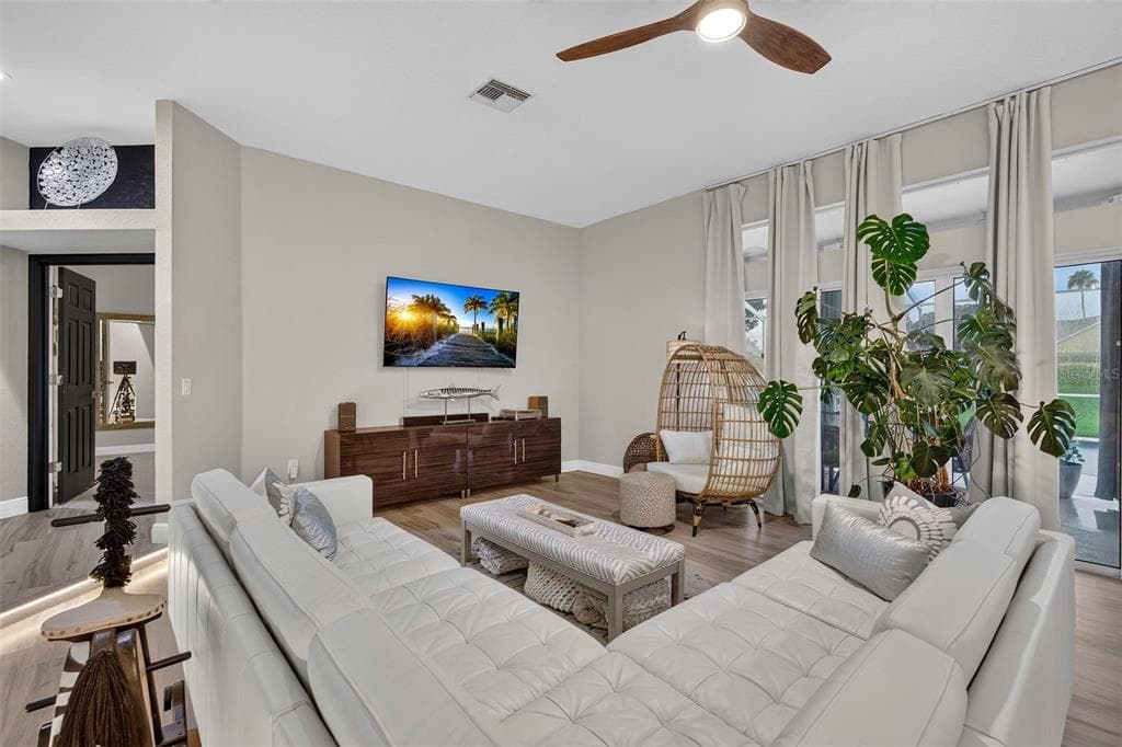 10017 SCARLETT COURT photo 10