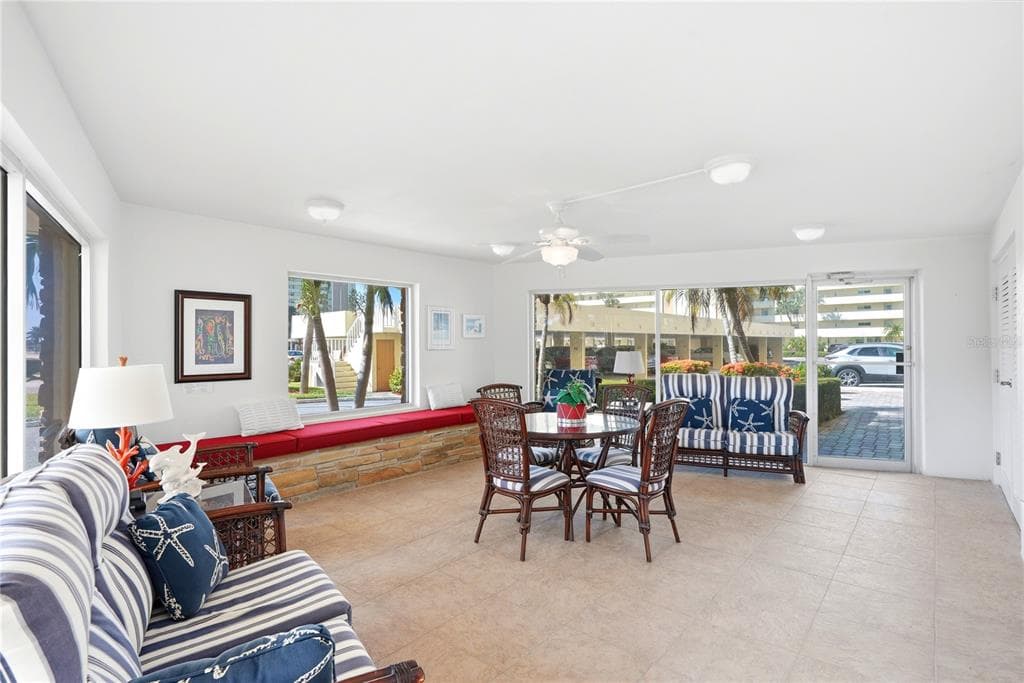 4725 COVE CIRCLE 306 photo 21