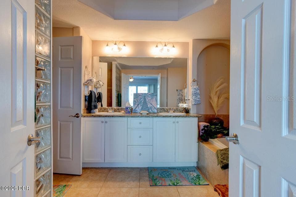 3737 S ATLANTIC AVENUE 401 photo 23