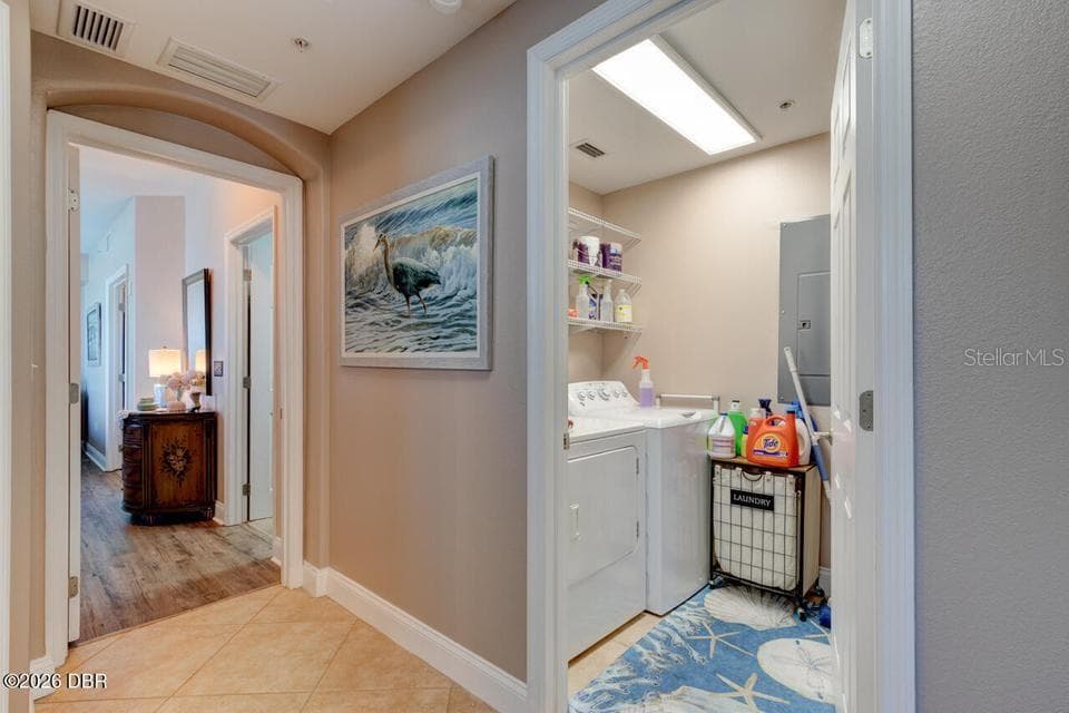 3737 S ATLANTIC AVENUE 401 photo 19