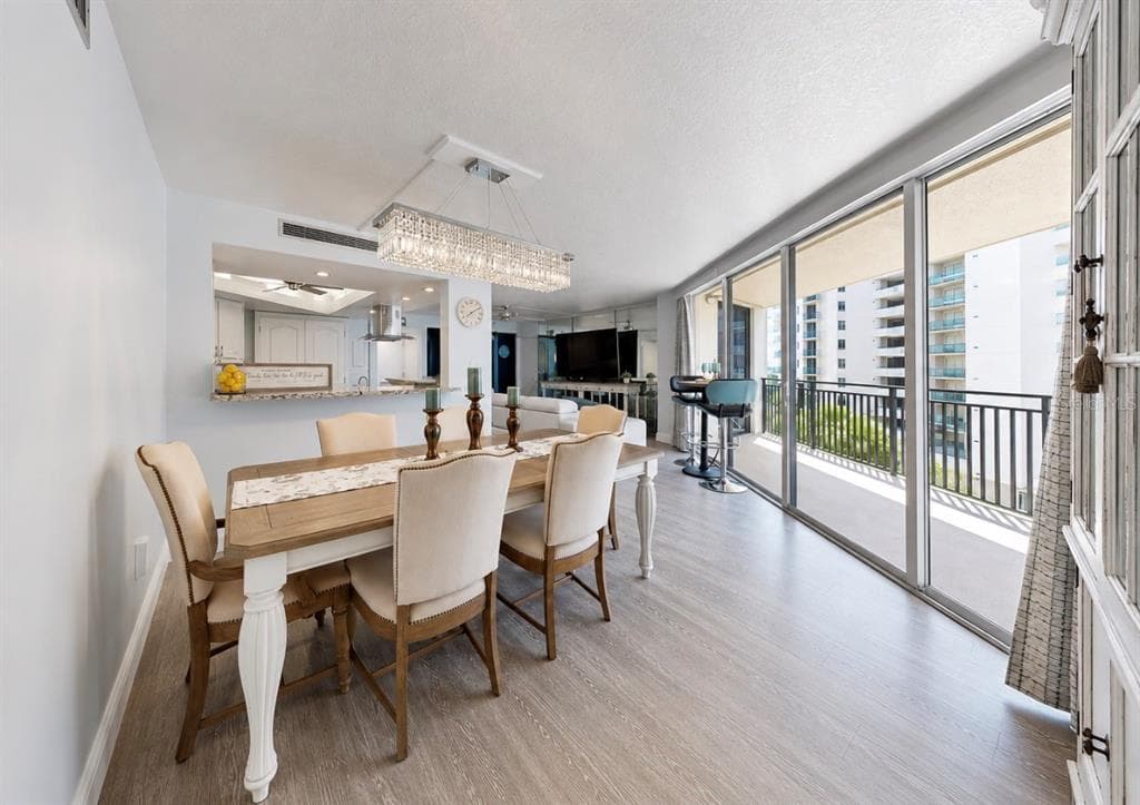 690 ISLAND WAY 501 photo 24