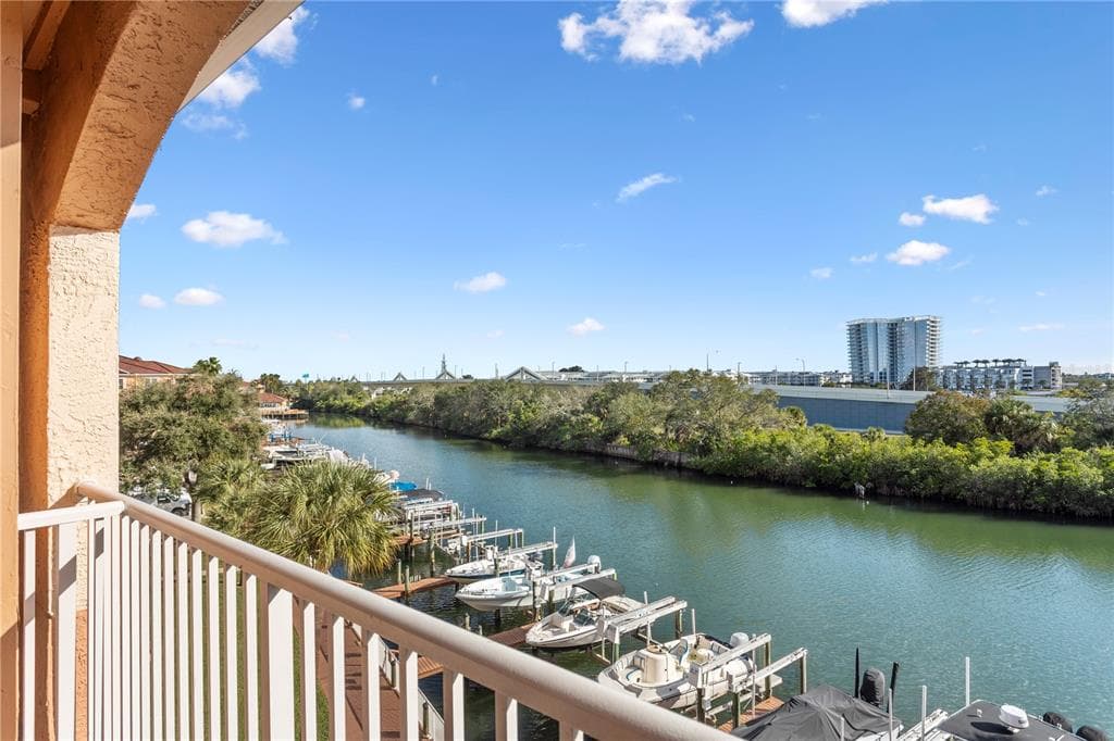 5000 CULBREATH KEY WAY 9311 photo 1