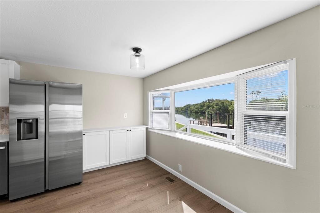 436 MOUNT OAK AVENUE NE 747 photo 18