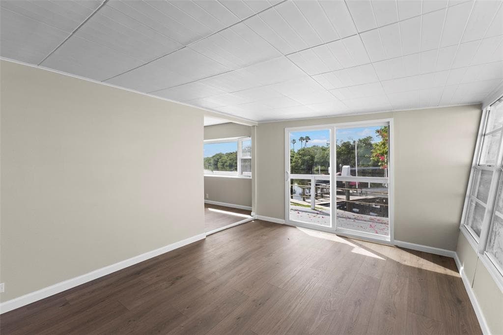 436 MOUNT OAK AVENUE NE 747 photo 21