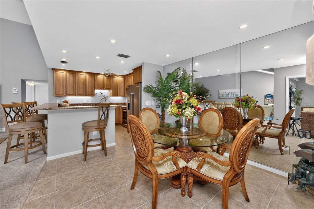1401 BEACH ROAD 303 photo 12