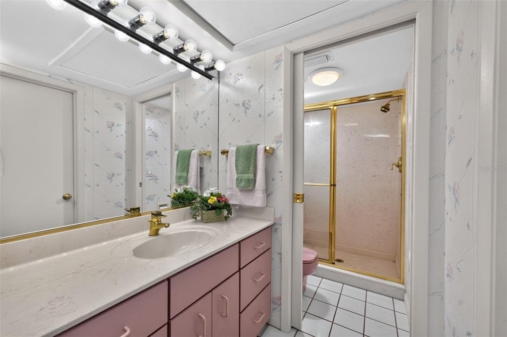 1401 BEACH ROAD 303 photo 22