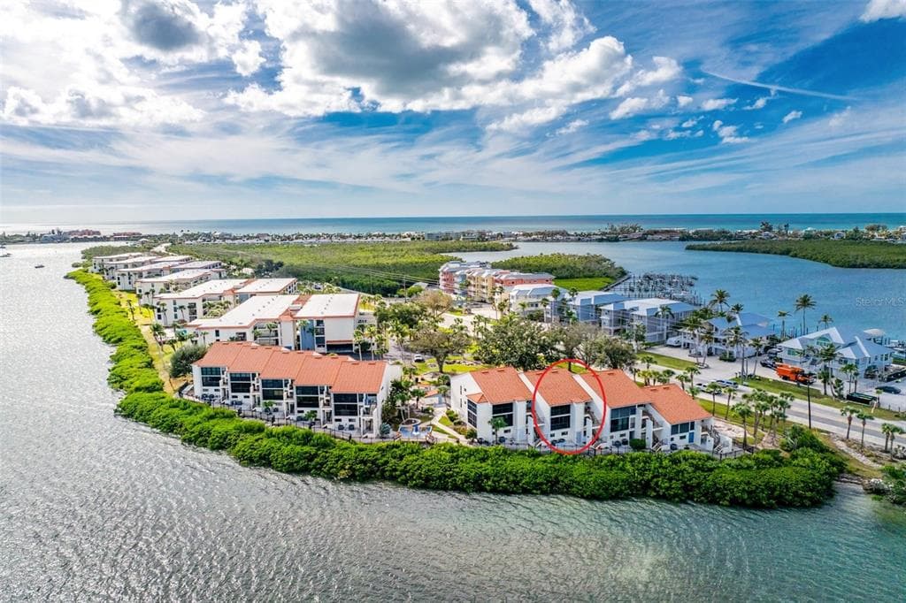 1401 BEACH ROAD 303 photo 1