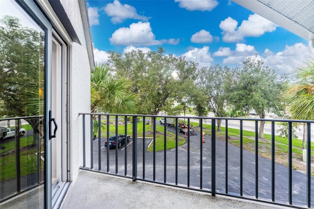 1401 BEACH ROAD 303 photo 19