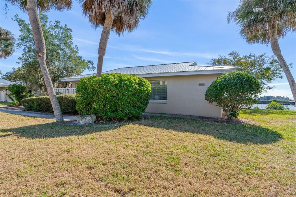 11568 W BAYSHORE DRIVE 17 photo 2