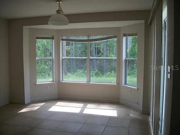 72 ROLLINS LANE photo 4