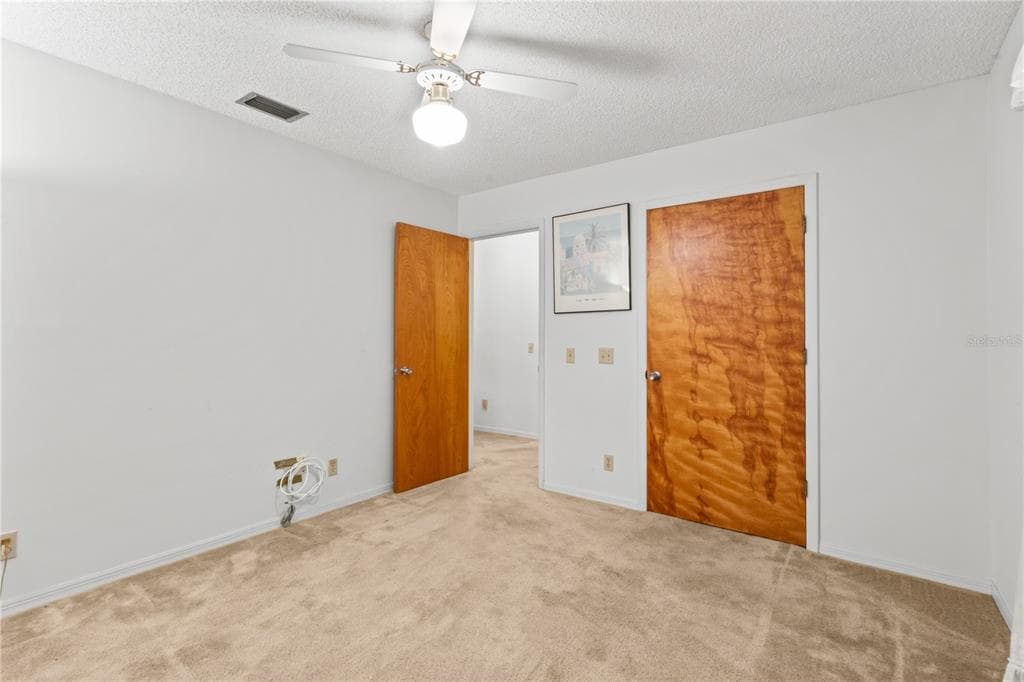 4612 CORAL LAKE DRIVE photo 23