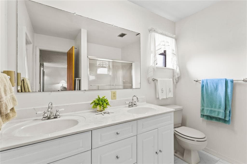 4612 CORAL LAKE DRIVE photo 21