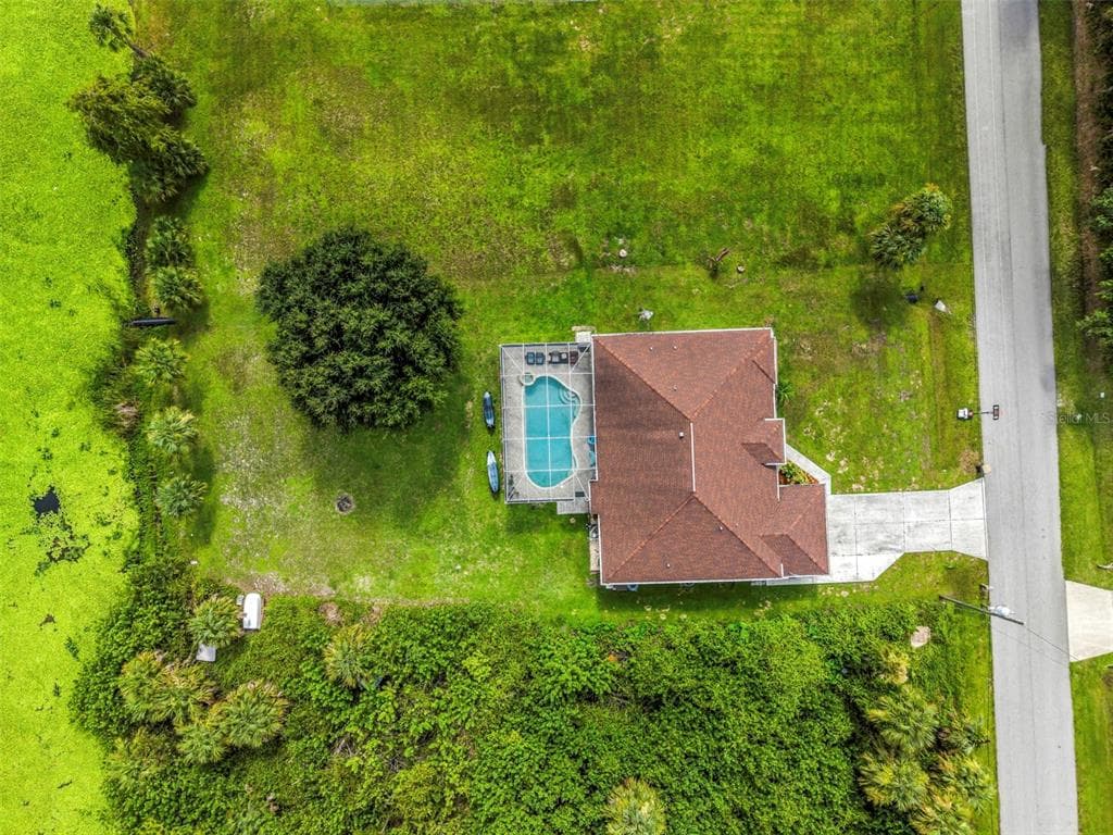 2142 SNOVER AVENUE photo 5