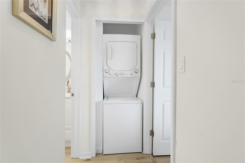 3240 GULF OF MEXICO DRIVE B504 photo 22