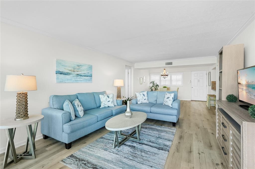 3240 GULF OF MEXICO DRIVE B504 photo 10