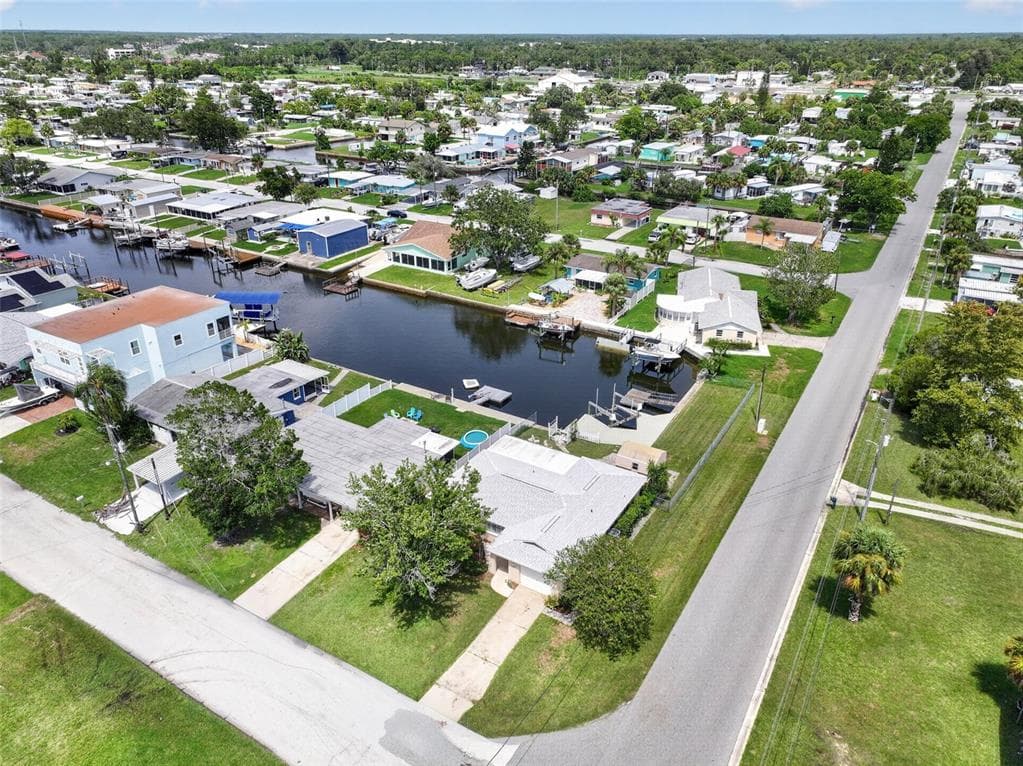 13224 NEPTUNE DRIVE photo 5