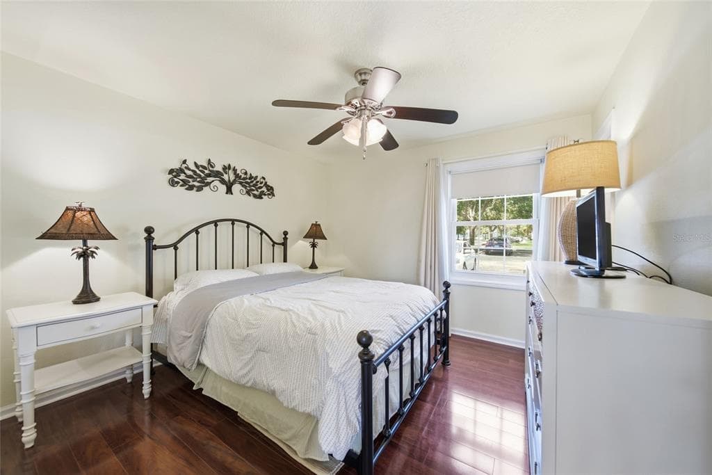 5092 BEACH DRIVE SE A photo 18